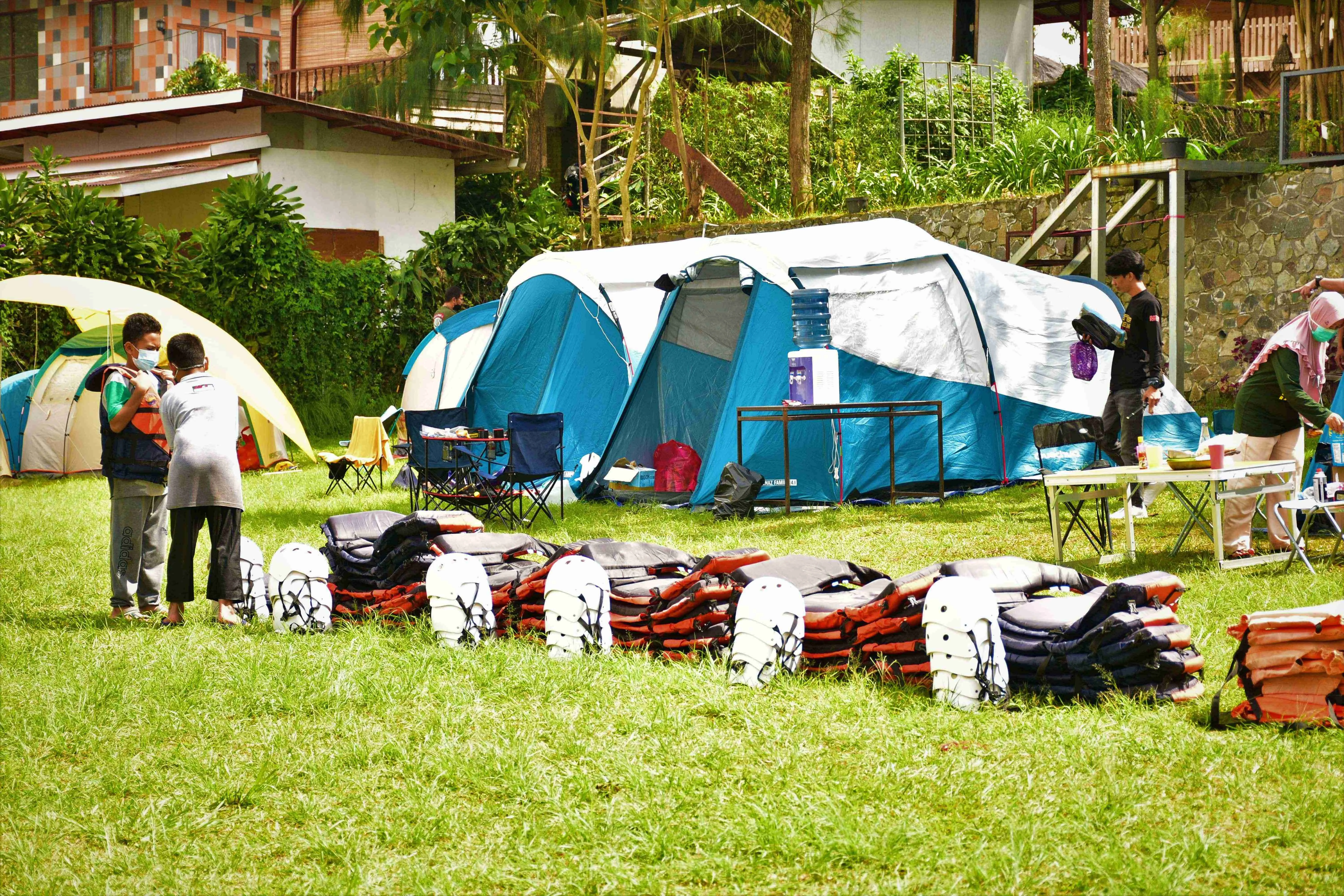Camping 2D1N